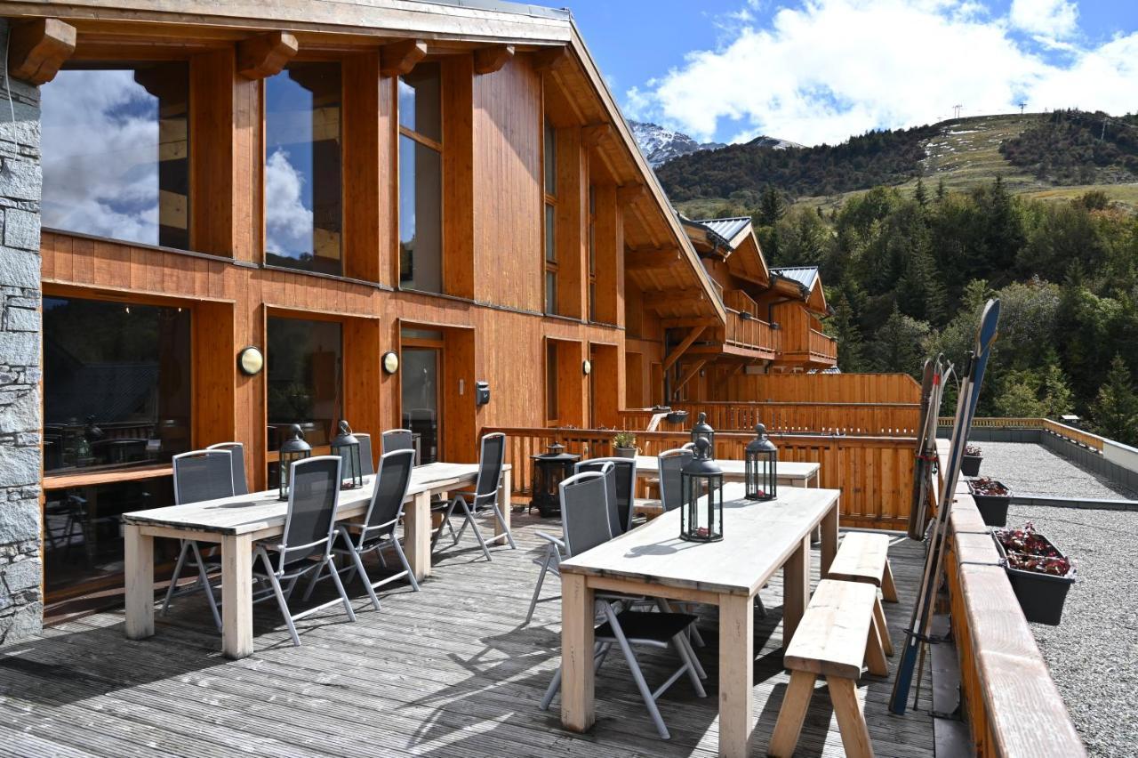Parc Madeleine - Chalets Сен-Франсуа-Лоншам Екстериор снимка