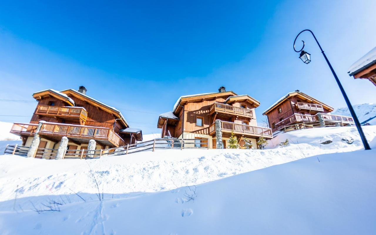 Parc Madeleine - Chalets Сен-Франсуа-Лоншам Екстериор снимка